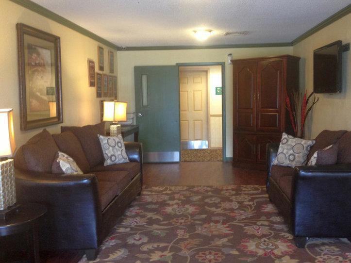 Intown Suites Extended Stay Decatur Al 외부 사진