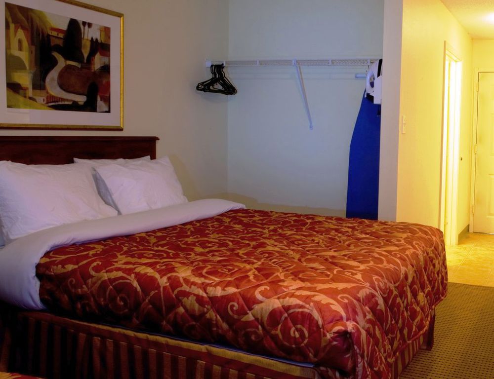 Intown Suites Extended Stay Decatur Al 객실 사진